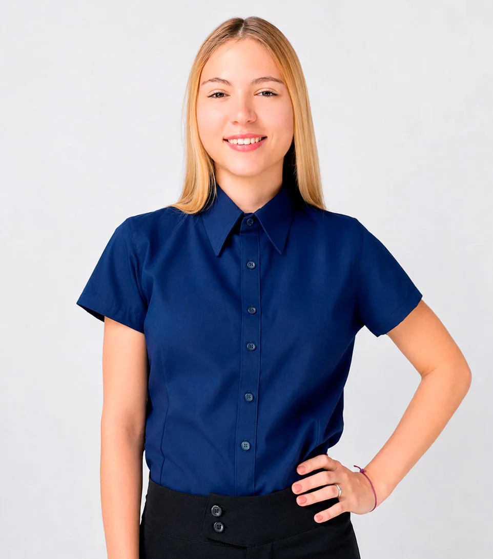 Camisa social navy feminina com bordado — administrativo de obra